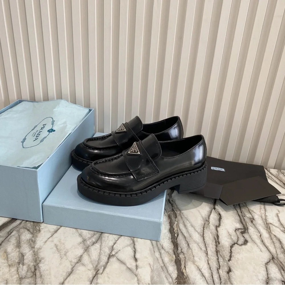 🚀🚀🚀Prada Women’s Loafer - Picture 2 of 5
